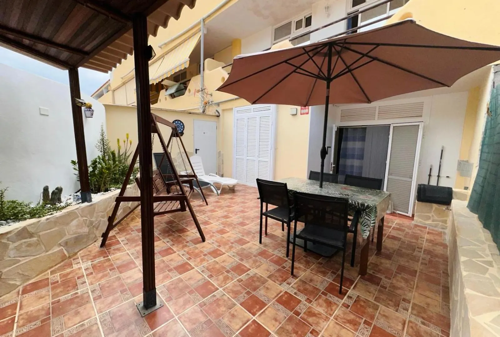 אדחה Beach Paradise Apartment ספרד