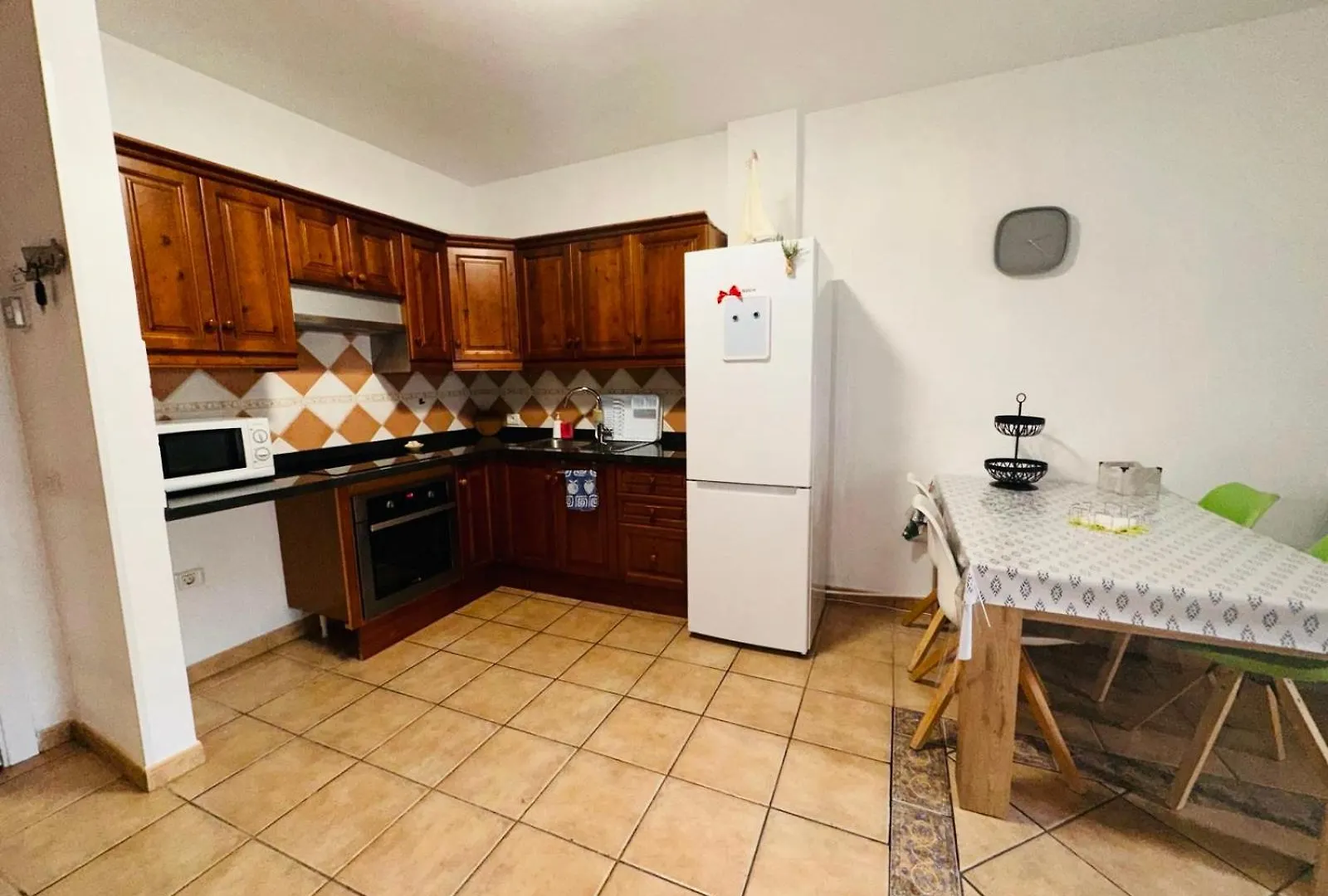אדחה Beach Paradise Apartment 0*,